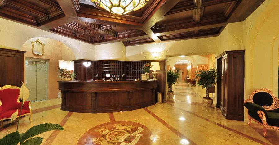 Hotel Britannia Excelsior Cadenabbia Exterior foto